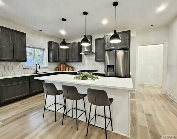 77850 Angling Road, Richmond, MI 48062