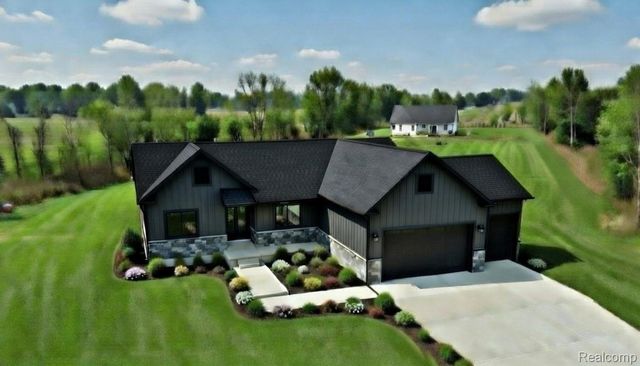 77850 Angling Road, Richmond, MI 48062