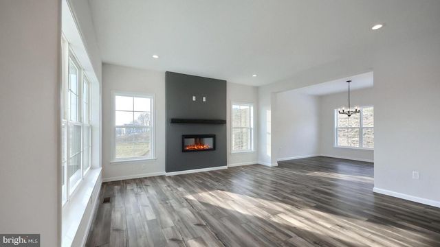 220 COPPER RIDGE DR, Newmanstown, PA 17073