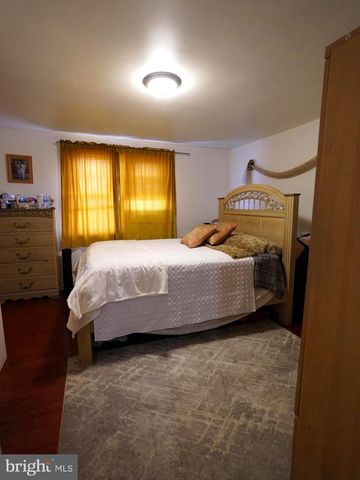 6734 REVERE ST, Philadelphia, PA 19149