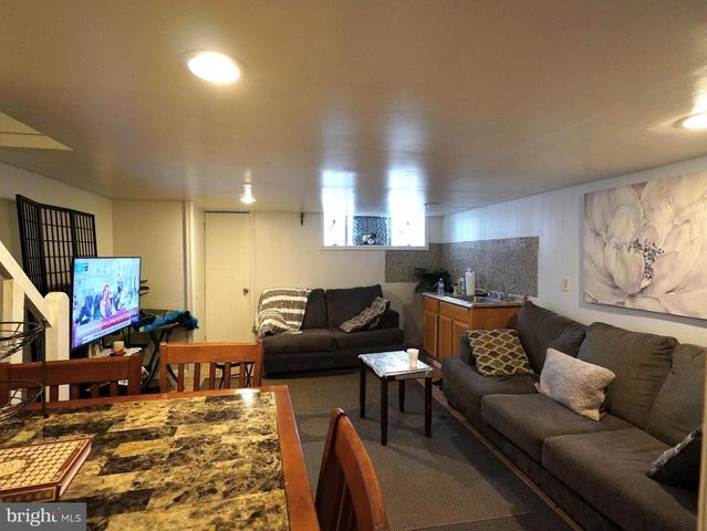 6734 REVERE ST, Philadelphia, PA 19149