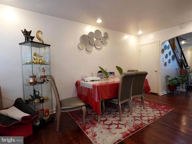 6734 REVERE ST, Philadelphia, PA 19149