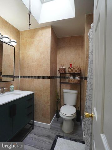 6734 REVERE ST, Philadelphia, PA 19149