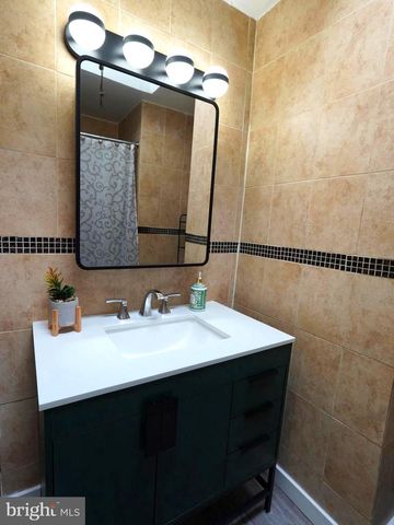 6734 REVERE ST, Philadelphia, PA 19149