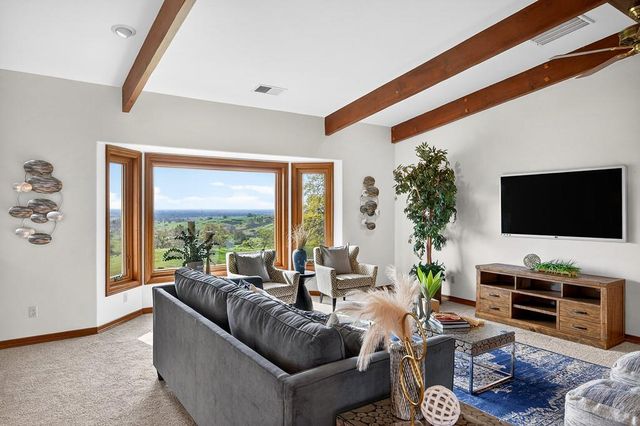 7730 Mccourtney Rd, Lincoln, CA 95648