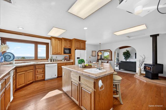 7730 Mccourtney Rd, Lincoln, CA 95648