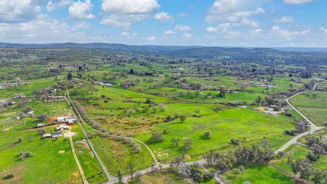 7730 Mccourtney Rd, Lincoln, CA 95648