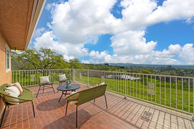 7730 Mccourtney Rd, Lincoln, CA 95648