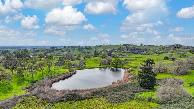 7730 Mccourtney Rd, Lincoln, CA 95648