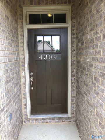 4309 Adventura Drive, Owens Cross Roads, AL 35763