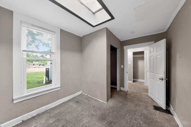 1312 W Loveland Avenue, Loveland, OH 45140