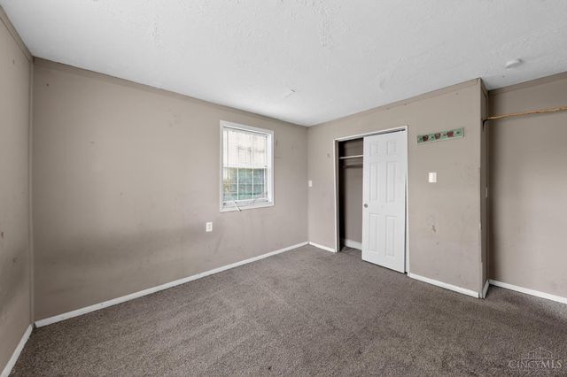 1312 W Loveland Avenue, Loveland, OH 45140