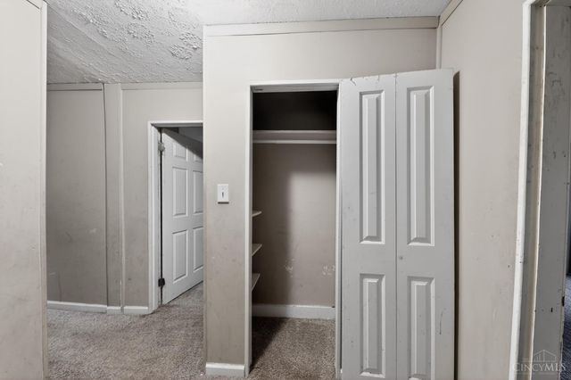 1312 W Loveland Avenue, Loveland, OH 45140