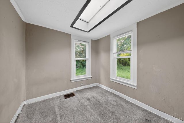 1312 W Loveland Avenue, Loveland, OH 45140