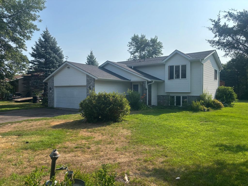1150 Birch Avenue, Big Lake, MN 55309