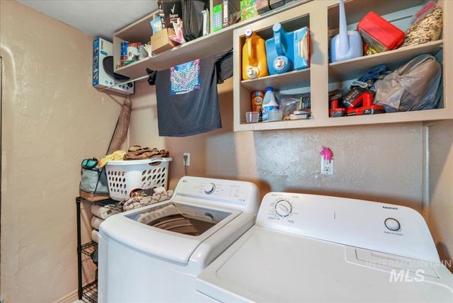 553 N Sparks St, Twin Falls, ID 83301