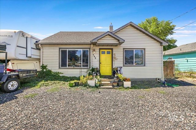 553 N Sparks St, Twin Falls, ID 83301