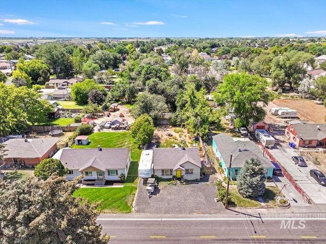 553 N Sparks St, Twin Falls, ID 83301