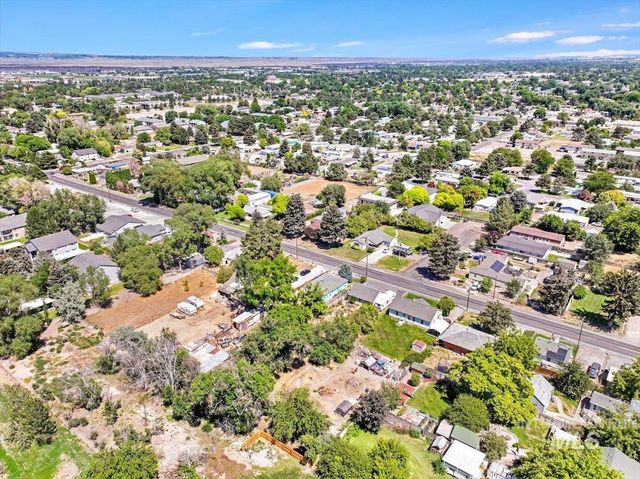 553 N Sparks St, Twin Falls, ID 83301