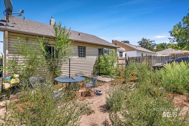 553 N Sparks St, Twin Falls, ID 83301