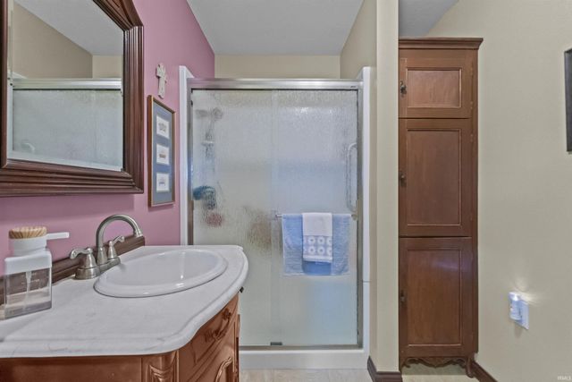 1618 W ALTO Road, Kokomo, IN 46902