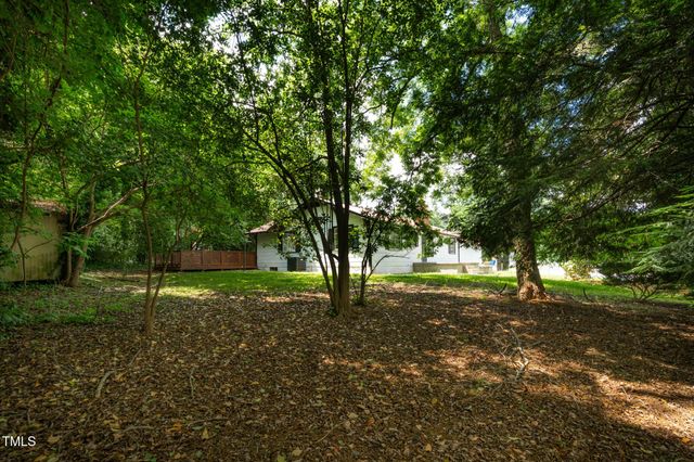 519 W Raleigh Street, Siler City, NC 27344