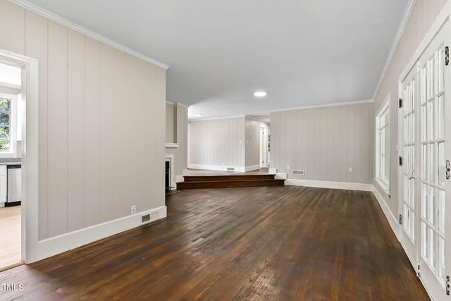 519 W Raleigh Street, Siler City, NC 27344