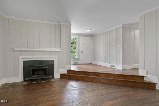 519 W Raleigh Street, Siler City, NC 27344