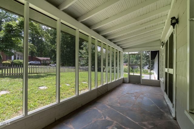 519 W Raleigh Street, Siler City, NC 27344