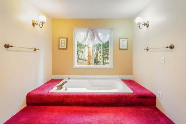 1540 Eddy Drive, Mount Shasta, CA 96067