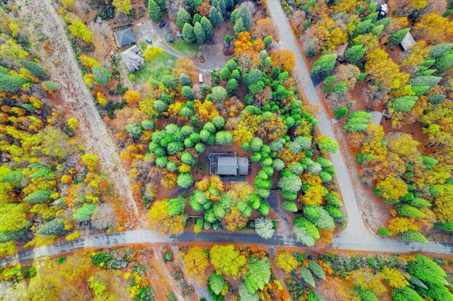 1540 Eddy Drive, Mount Shasta, CA 96067