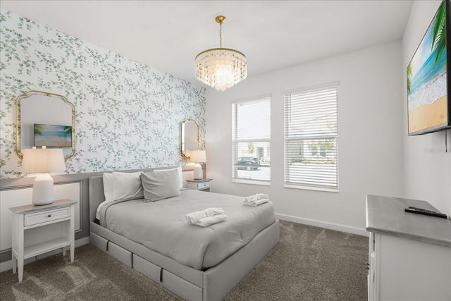 8946 PLAY THROUGH DRIVE, Davenport, FL 33896