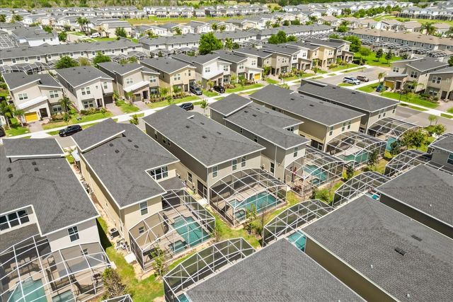 8946 PLAY THROUGH DRIVE, Davenport, FL 33896