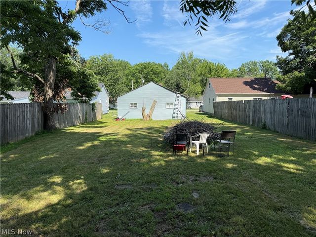 5384 Rolling Avenue, Lorain, OH 44055