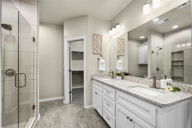 2606 SW 68th St, Lawton, OK 73505
