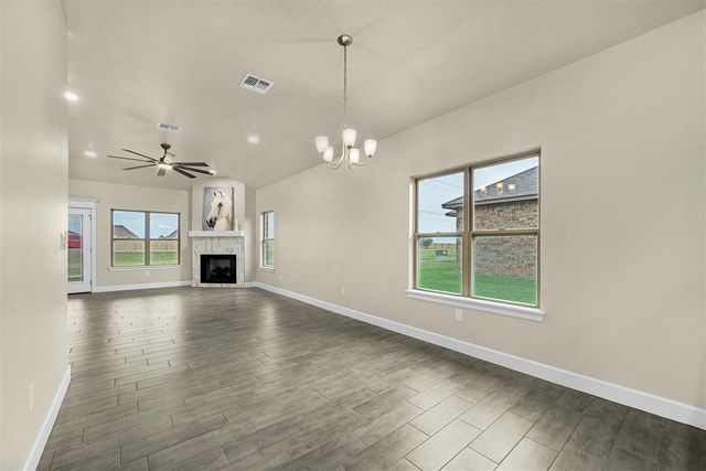 2606 SW 68th St, Lawton, OK 73505