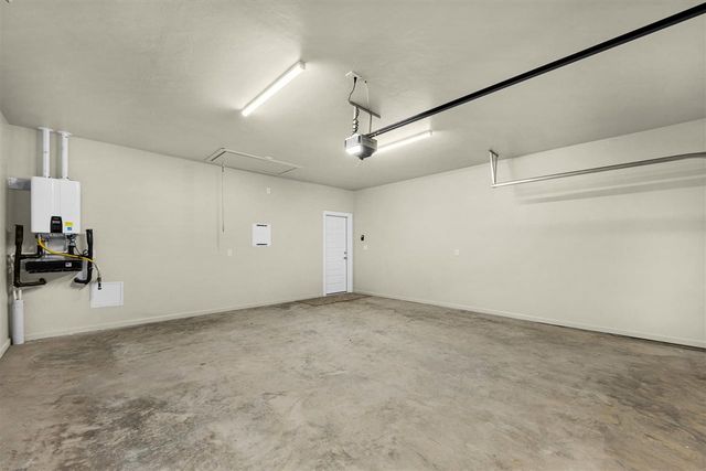 2606 SW 68th St, Lawton, OK 73505