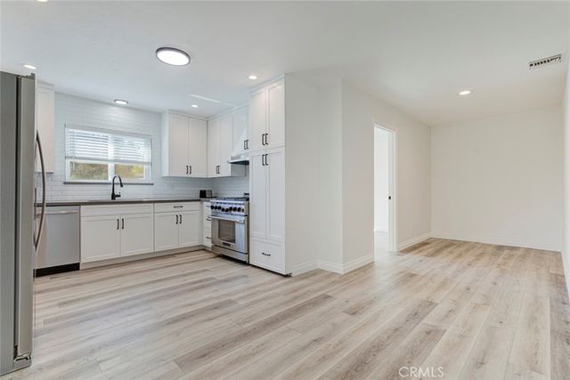 18557 Napa, Northridge, CA 91324