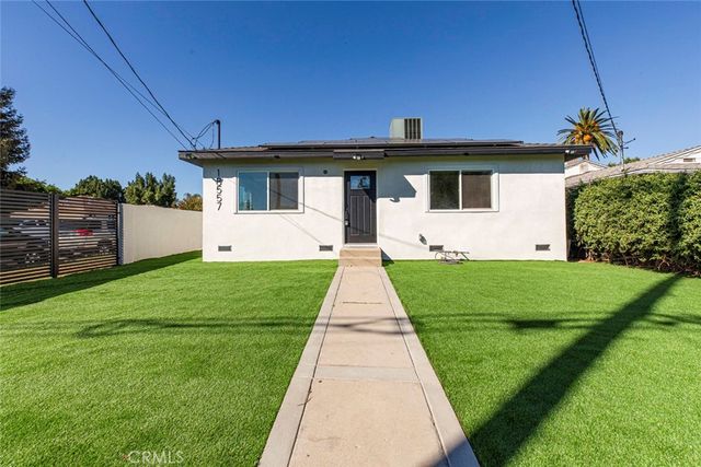 18557 Napa, Northridge, CA 91324