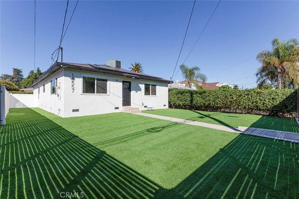 18557 Napa, Northridge, CA 91324