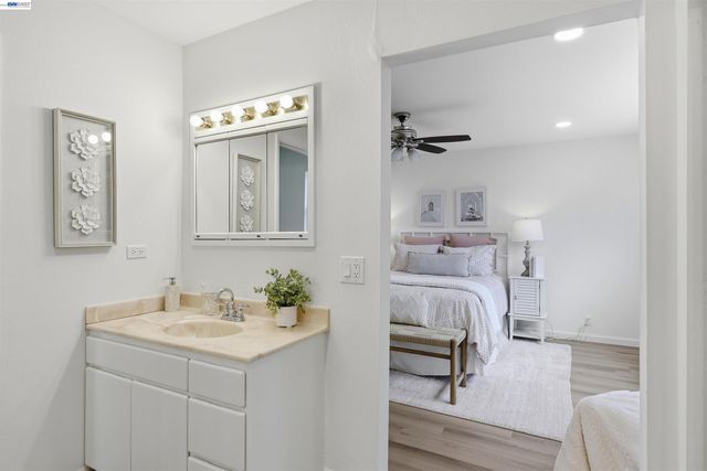 104 Scarboro Pl, San Ramon, CA 94583
