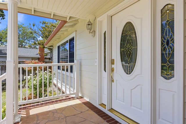 104 Scarboro Pl, San Ramon, CA 94583