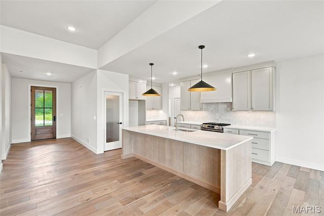 2749 Easley Cabin Circle, Columbia, MO 65201