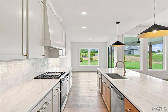2749 Easley Cabin Circle, Columbia, MO 65201