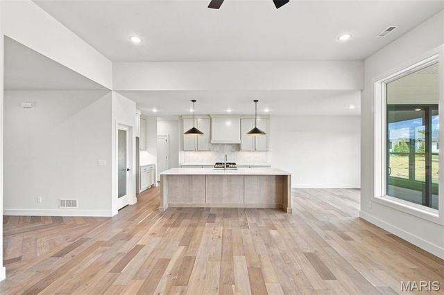 2749 Easley Cabin Circle, Columbia, MO 65201