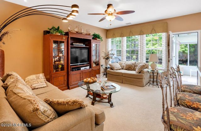 36 Newport Street, Barnegat, NJ 08005