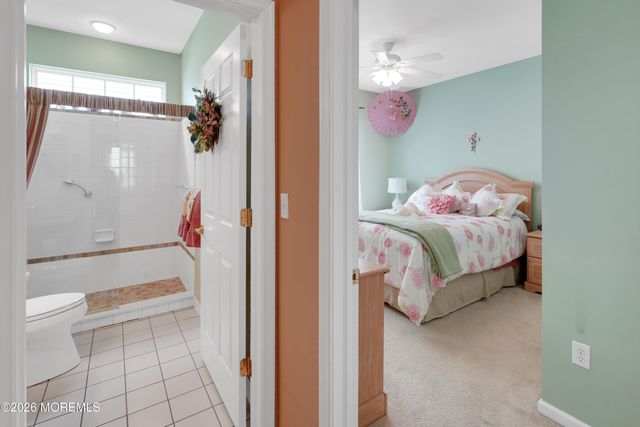 36 Newport Street, Barnegat, NJ 08005