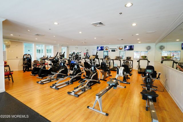 36 Newport Street, Barnegat, NJ 08005