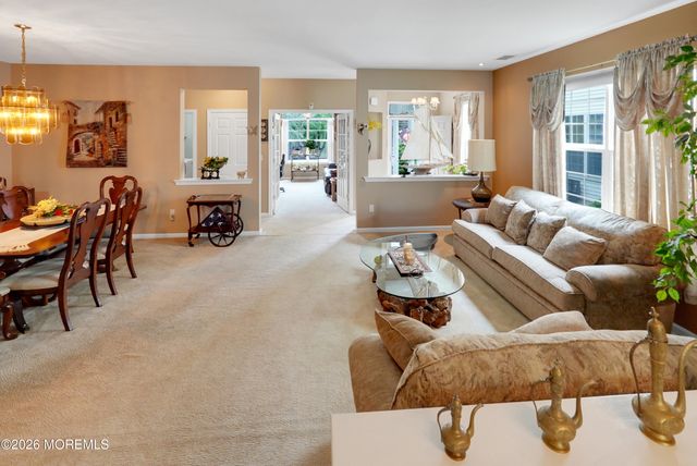 36 Newport Street, Barnegat, NJ 08005