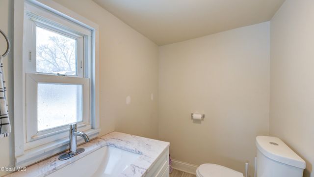 30 Saratoga Boulevard, Gloversville, NY 12078